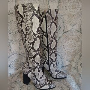 SOLD... BAMBOO Black and White Snakeskin Knee-high Heeled Boots with Pointed Toe